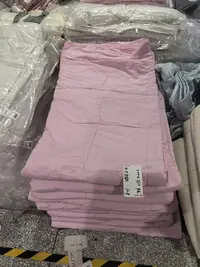 《厚广家》3楼200×230粉色表面化纤100%羊毛被 发1张4.5斤