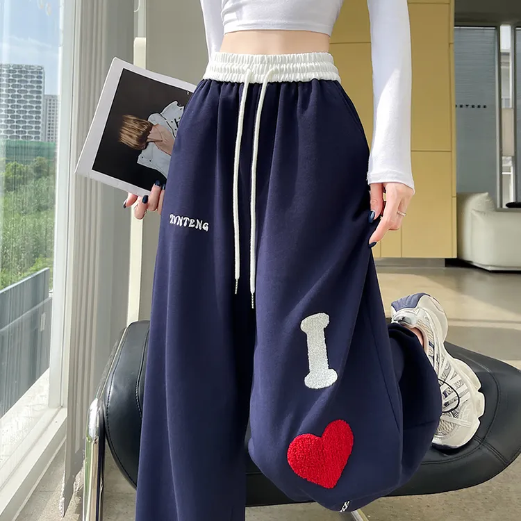 实拍爱心刺绣高腰直筒休闲阔腿裤女春秋季宽松显瘦运动卫裤长裤子