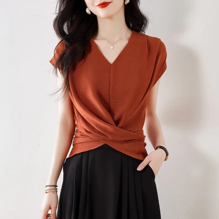 流行洋气高端别致绝美小衫美拉德色v领无袖收腰衬衫女夏季