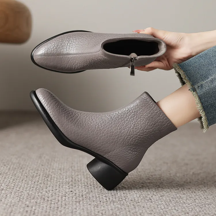 头层羊皮5厘米厚底短靴女 大码圆头侧拉链中跟百搭防滑粗跟女靴子