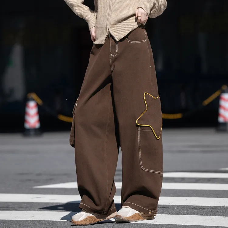 咖色美式工装裤女设计感牛仔裤女2025新款秋冬宽松弯刀裤阔腿裤子