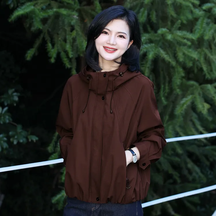 枫竺阿楠anan休闲通勤风连帽抽绳结构外套夹克女秋季休闲外穿上衣