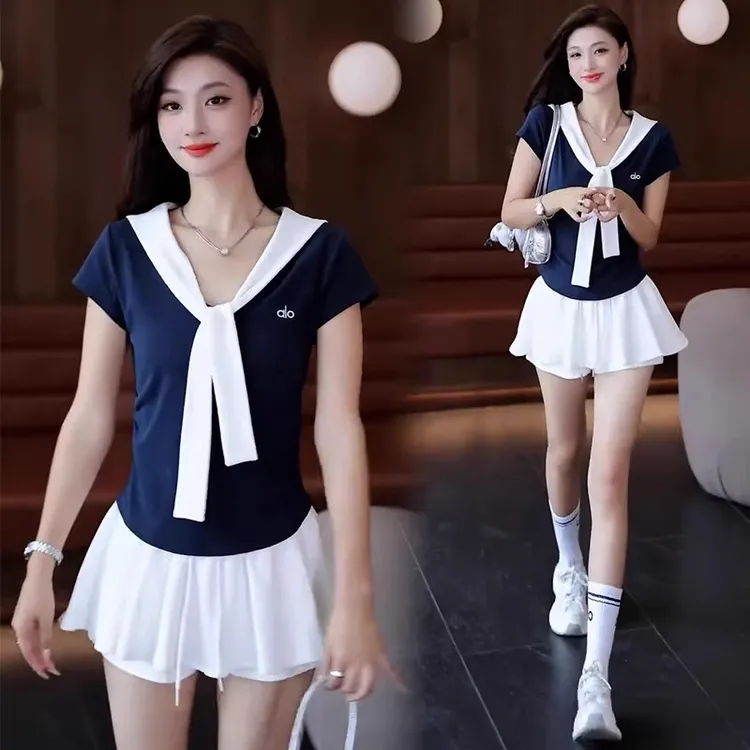 海军风时尚套装女爆款2025新款披肩短袖T恤短裙裤学院风两件套