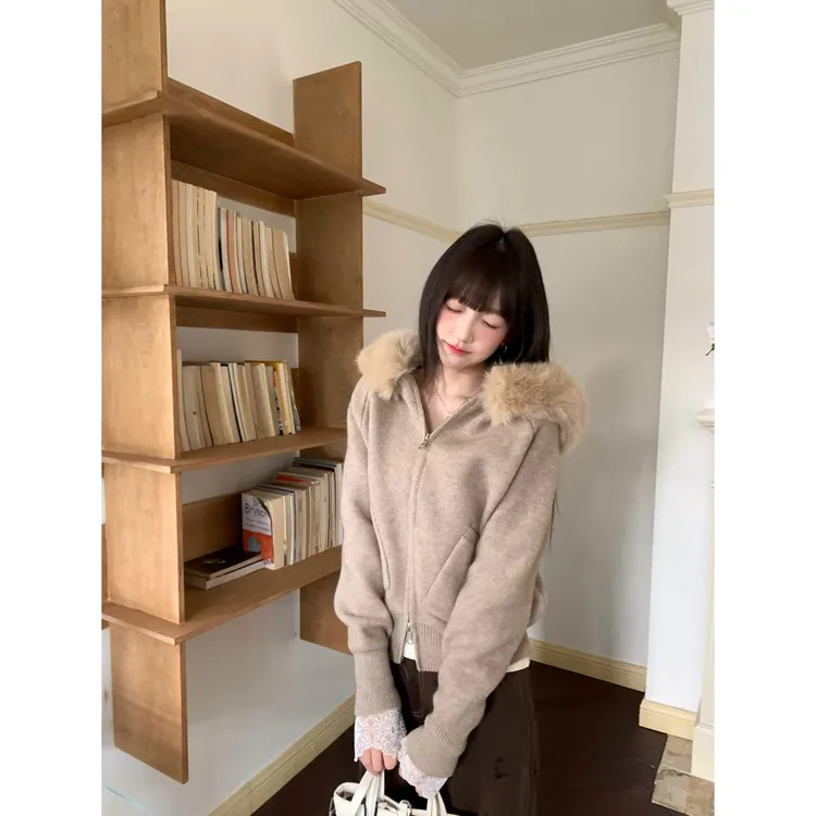 【小玉粉丝专属】【原厂家大毛领】氛围感韩女外套保暖显瘦千短款外套