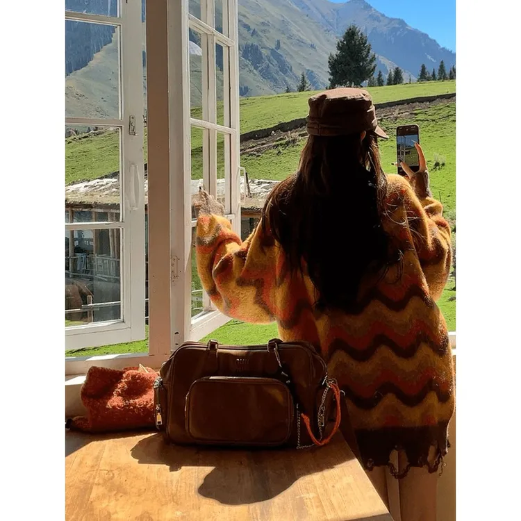 超好看渐变晕染破边条纹毛衣女秋冬宽松慵懒风高级感中长款针织衫