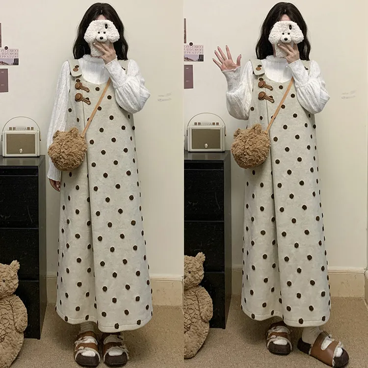 大码胖mm女装秋冬复古波点刺绣毛呢背心裙百搭气质打底衫两件套装