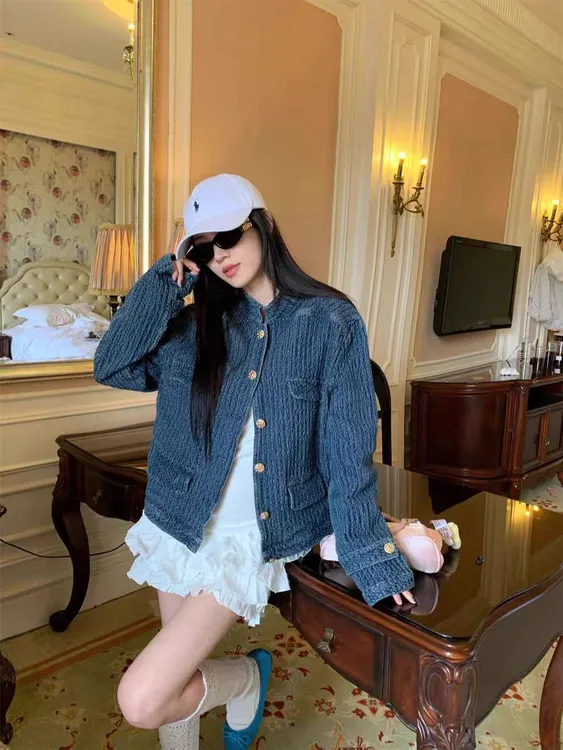 2025早秋新款大码女装韩系肌理感牛仔外套