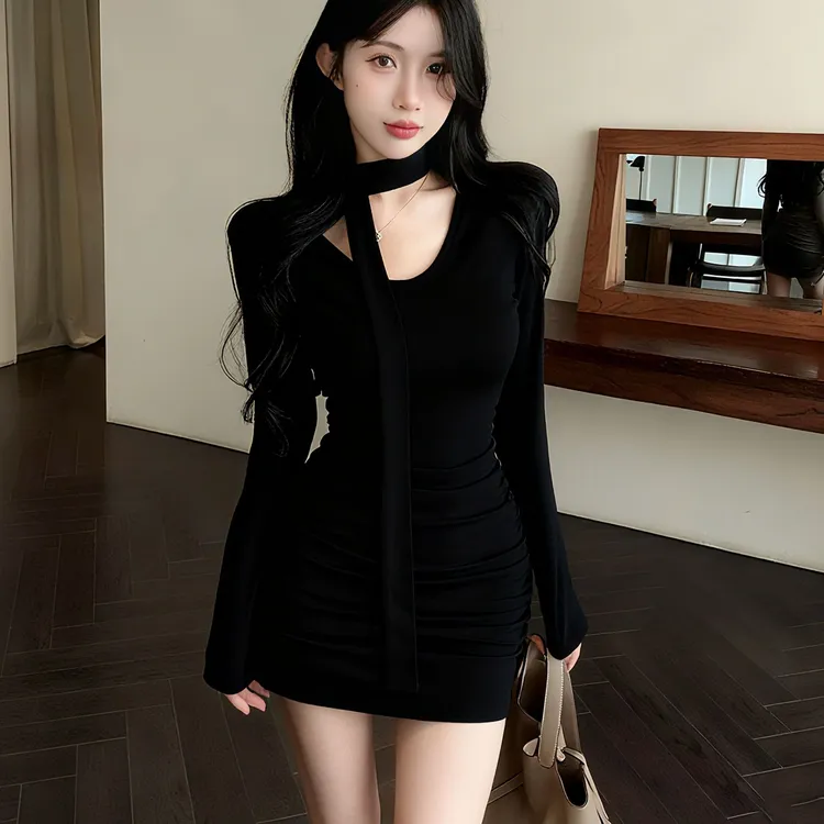 纯欲风飘带V领褶皱收腰显瘦长袖连衣裙女秋冬百搭打底包臀裙短裙
