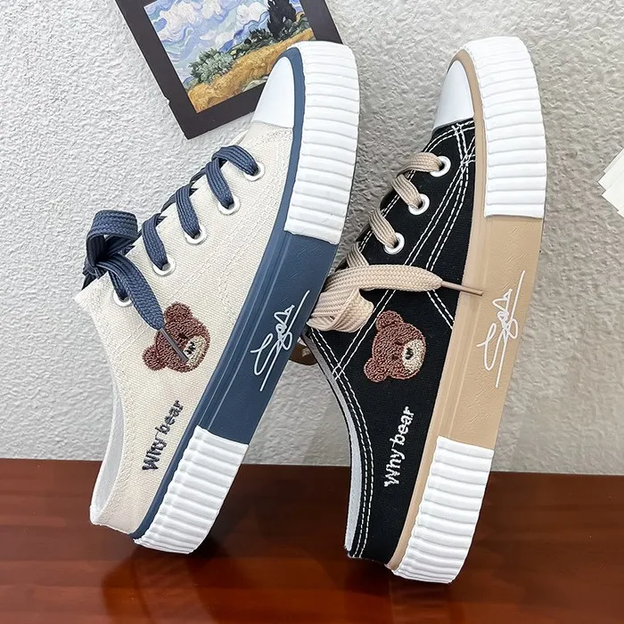 休闲韩版低帮小熊帆布饼干鞋夏季ins百搭平底女鞋网红小白鞋半拖