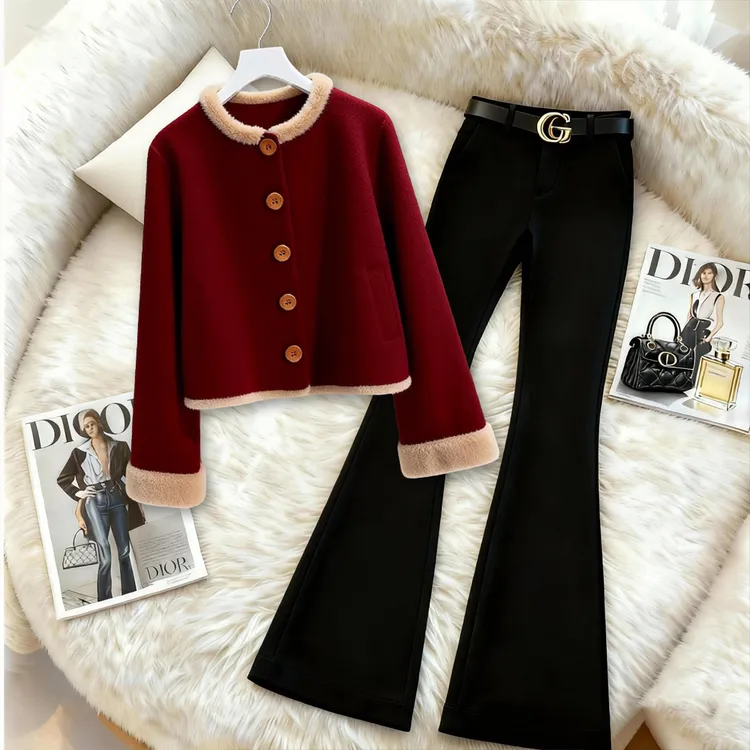 入冬漂亮女装时髦洋气复古显瘦外套百搭微喇裤一整套新款爆款穿搭