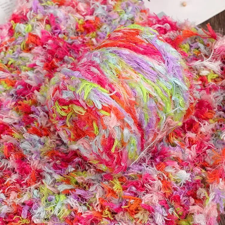 七彩羽毛个性炫彩毛线团柔软细腻温暖舒适手编围巾外套毛衣包包Dy