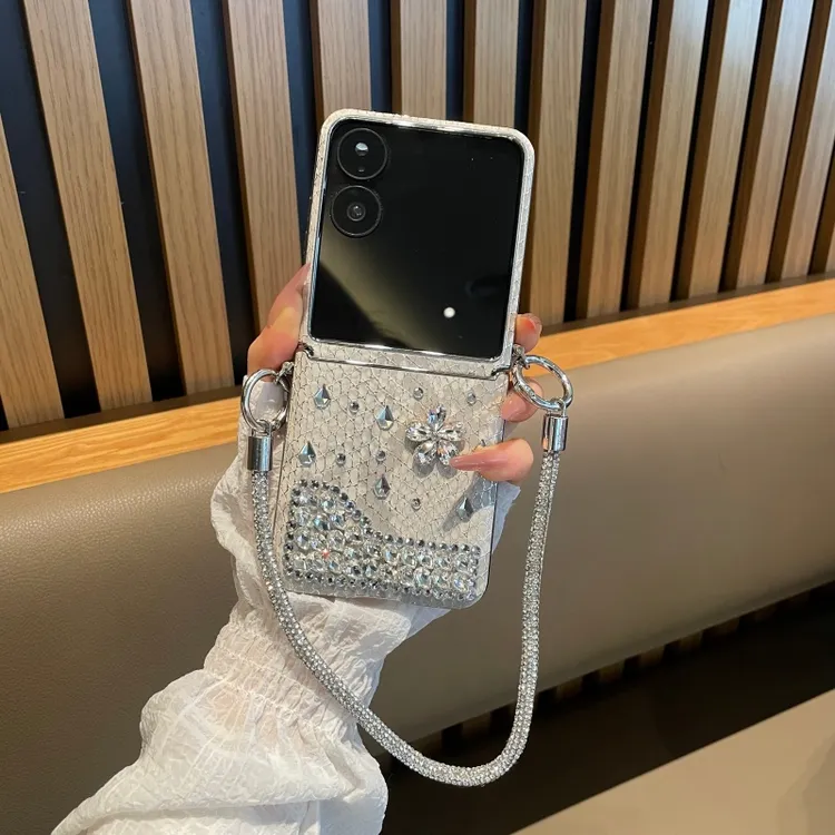 适用小米mixflip2手机壳电镀连体鳄鱼纹DIY满钻mixflip保护壳潮流