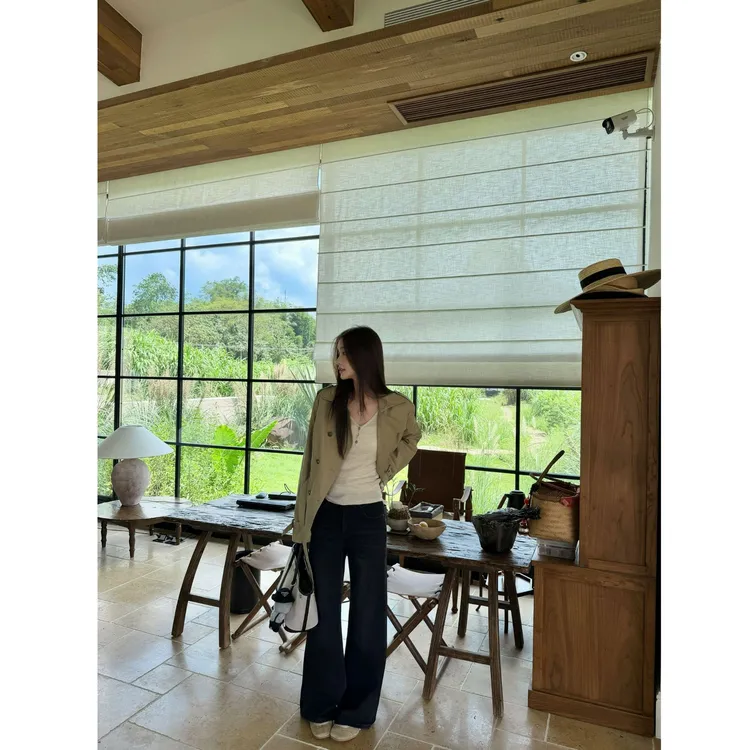 SMILEME【月隐重山】秋季新款时尚百搭直筒微喇牛仔裤MC05825410