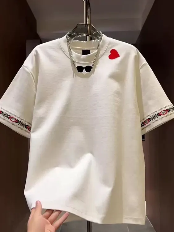 夏季新款重工袖口刺绣国风圆领短袖男士时尚爱心百搭休闲半袖T恤