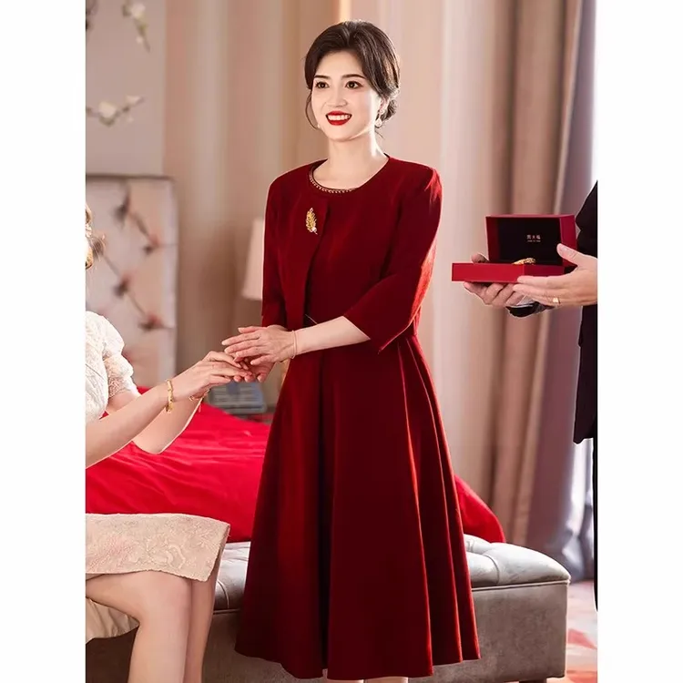 妈妈婚宴礼服套装2025新款高端轻奢高级感两件套春秋结婚喜婆婆装