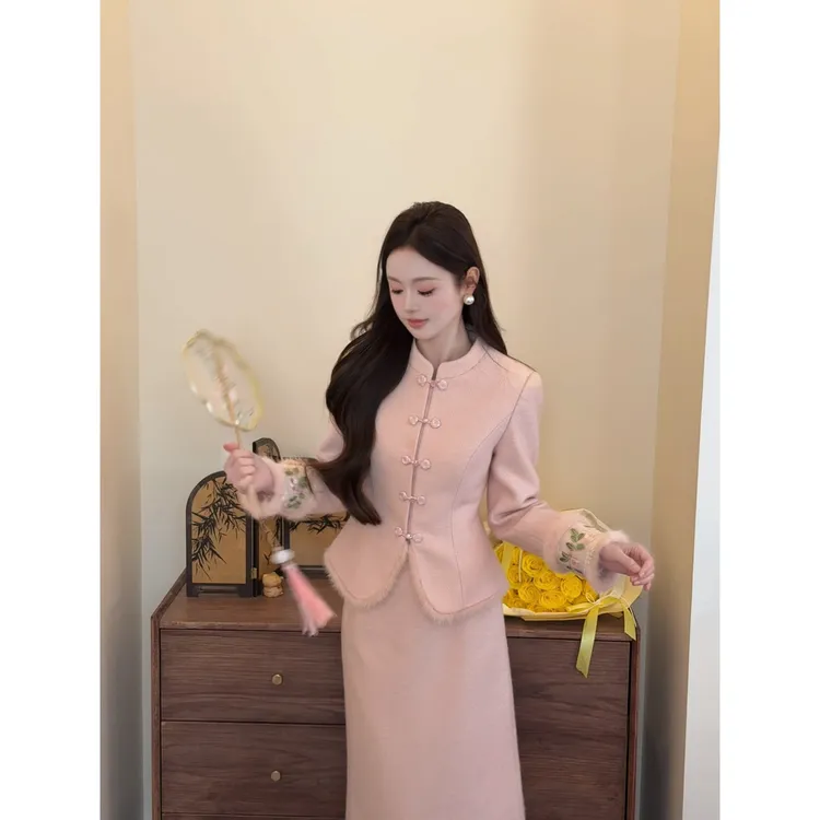 【海上芳时】<77>新中式盘扣拼毛羽绒外套+半身裙套装XMZH10075