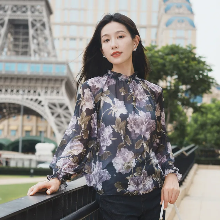 ​EP雅莹2025早秋新款女装 荷叶边灯笼袖罩衫桑蚕丝薄纱衬衫 2312A