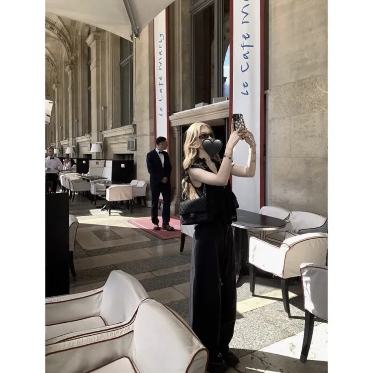 2025夏季网红时尚炸街新款女装时尚简约辣妹上衣百搭修身裤子女