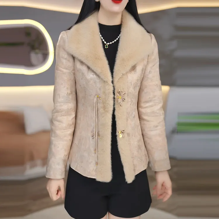 中式毛领简约复古短款羽绒服女2025冬季新款高端精致加厚保暖外套