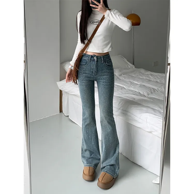 浅蓝色高腰微喇牛仔裤女春季2025新款修身显瘦弹力烫钻喇叭拖地裤