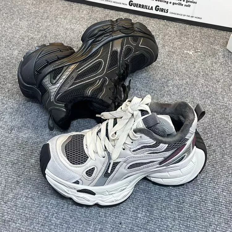 28-517玛莎玛索2025冬新款时尚洋气大棉老爹鞋圆头厚底纯皮女鞋