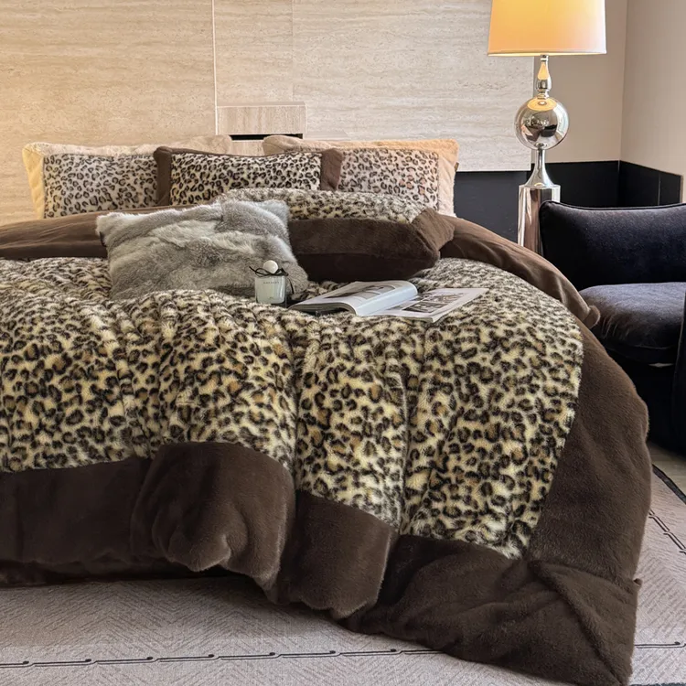 法式高端豹纹星光牛奶绒四件套冬季公主风加厚双面绒被套床笠床品