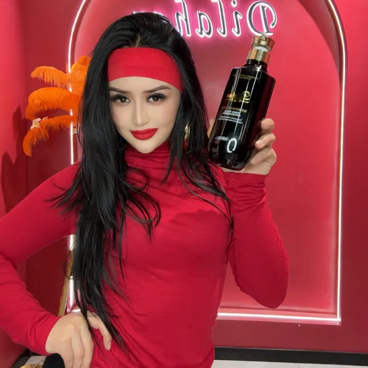 DILAHAN迪拉汗玻尿酸控油蓬松洗发水