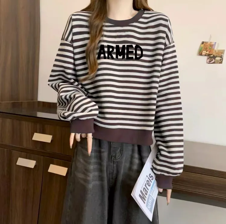 2025春秋韩版印花时尚洋气条纹长袖卫衣大码女装胖mm显瘦遮肉上衣