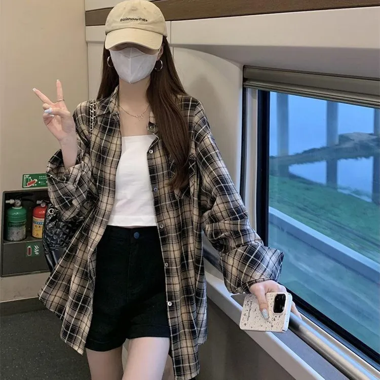 2024秋季新款复古格子衬衫女款外套长袖薄开衫上衣宽松慵懒风衬衣