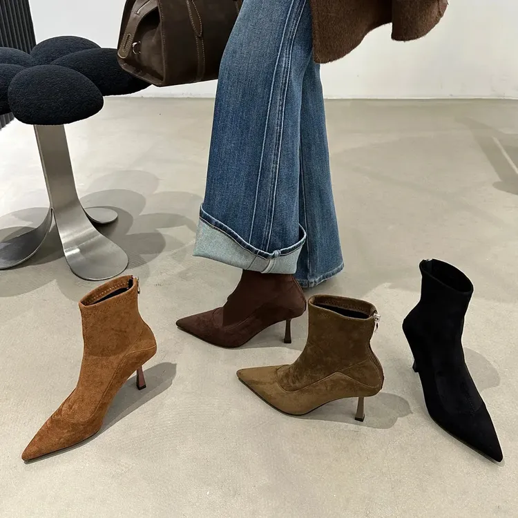 2025秋冬新款绒面短筒时尚简约马丁靴细跟高跟气质百搭弹力瘦瘦靴