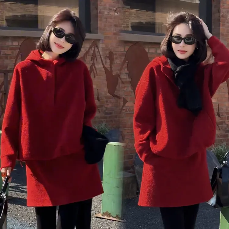 2025秋冬新款时尚显瘦气质网红高档套装女高级百搭宽松大码两件套