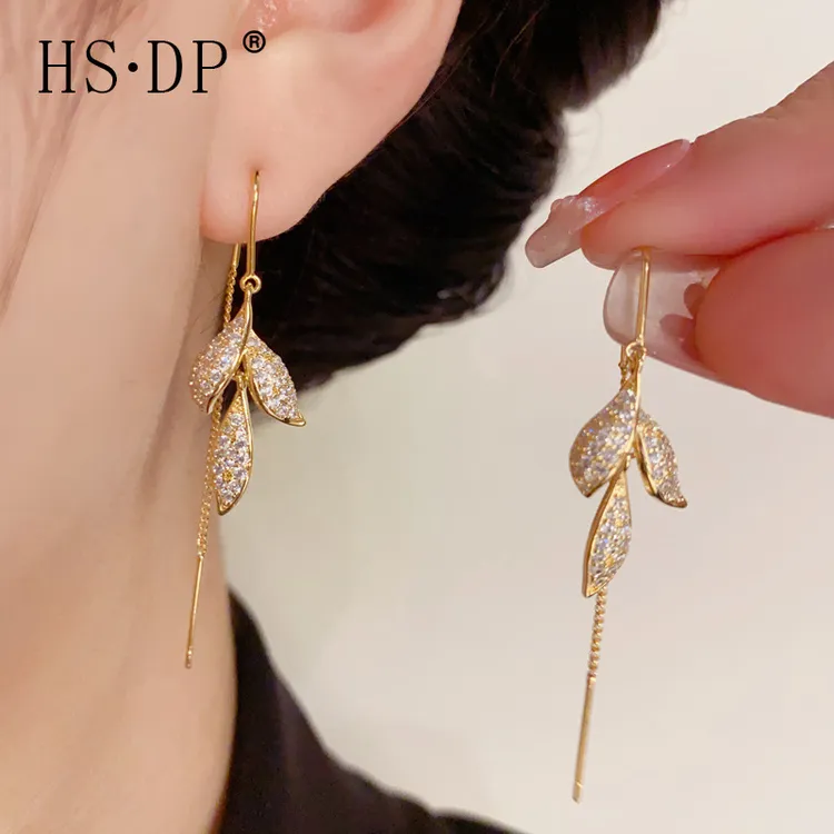 老凮凰9999纯银轻奢高级感微镶锆石叶子流苏耳线小众设计