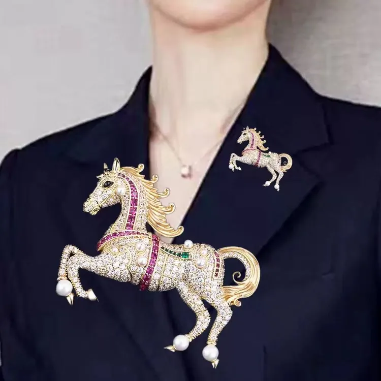 合金仿水晶胸针 【赞妈甄选】复古小马驹胸针配饰胸花首饰ZM2015N