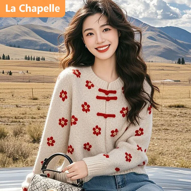 拉夏贝尔早秋圆领国风新中式法式盘扣花朵毛针织衫慵懒风开衫上衣