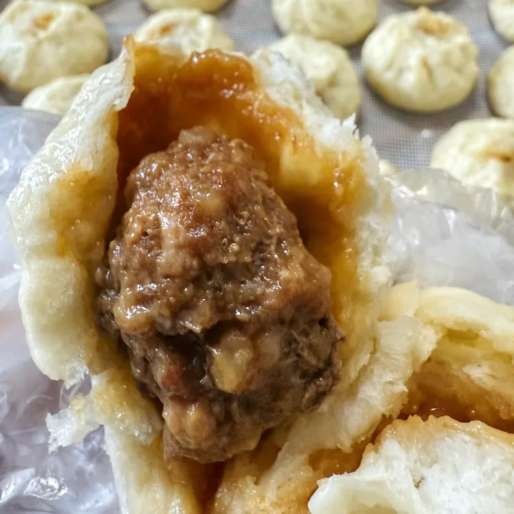 卿满园纯手工酱肉包 无添加大肉包子 营养早餐代餐  软香可口