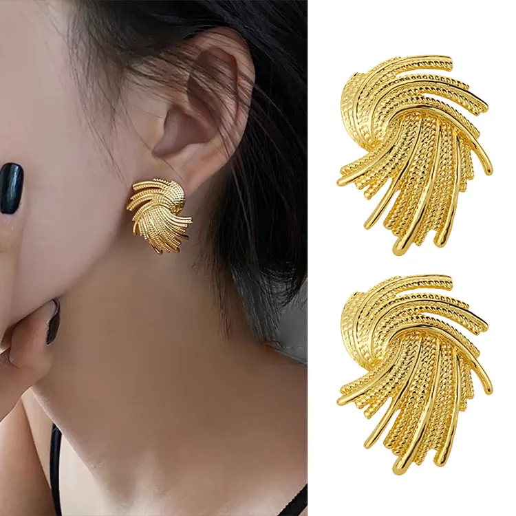 铜合金耳饰 几何耳夹女小众设计感新款时尚百搭轻奢耳饰