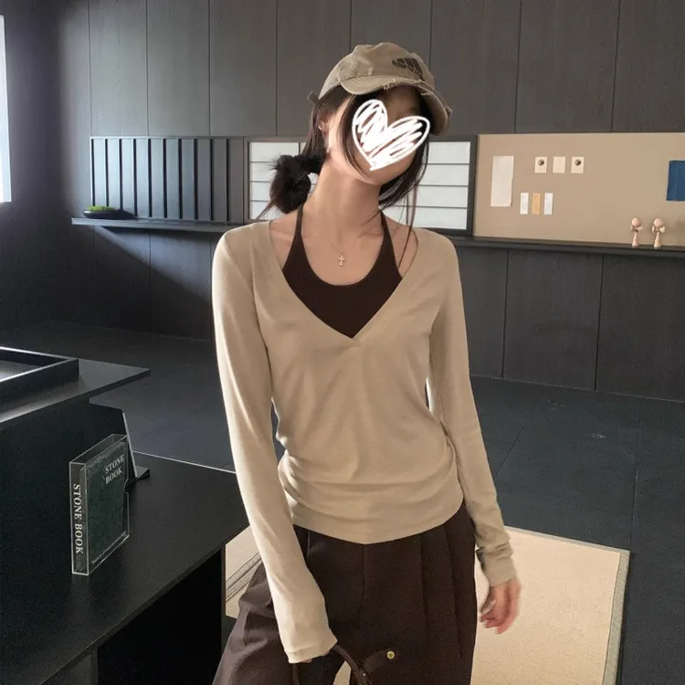 休闲简约撞色拼接挂脖v领长袖修身显瘦纯欲内搭T恤辣妹女上衣