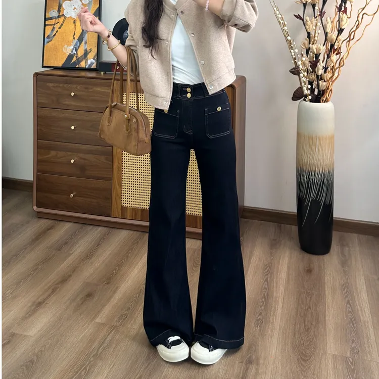 丹宁色高街女神微喇裤2025秋季微喇牛仔裤双口袋设计喇叭裤