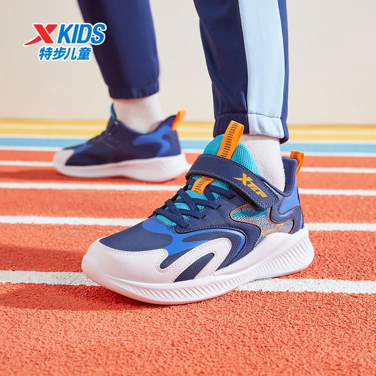 【云舒】特步儿童皮面轻跑鞋软底减震防滑运动鞋676415119462