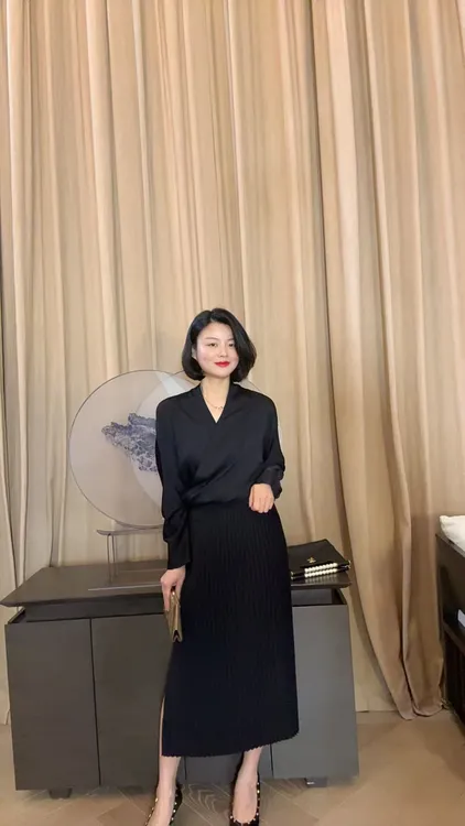 TANTAN 百搭显瘦黑色气质交叉领衬衫2476