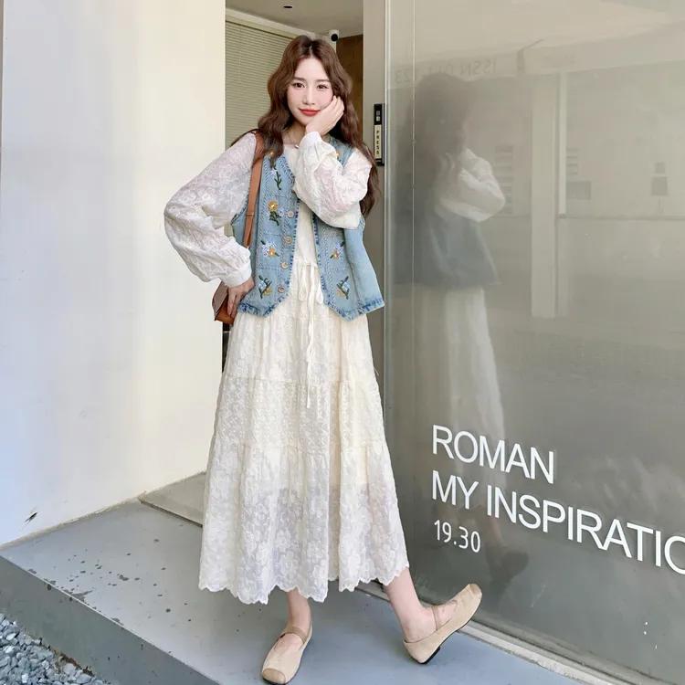 甜美少女风洋气减龄套装女秋季新款气质百搭牛仔马甲连衣裙两件套