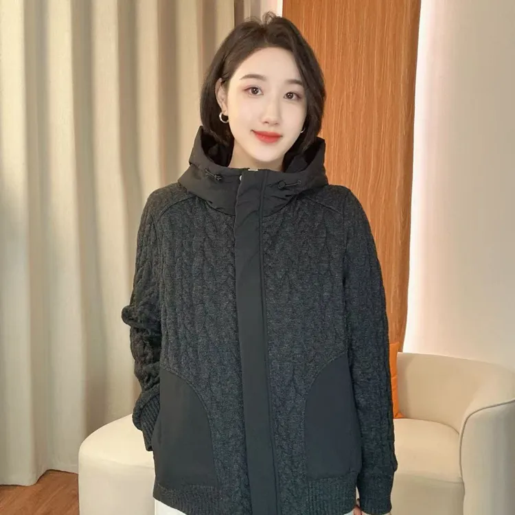 羊毛夹棉拼接连帽外套  LCM8187