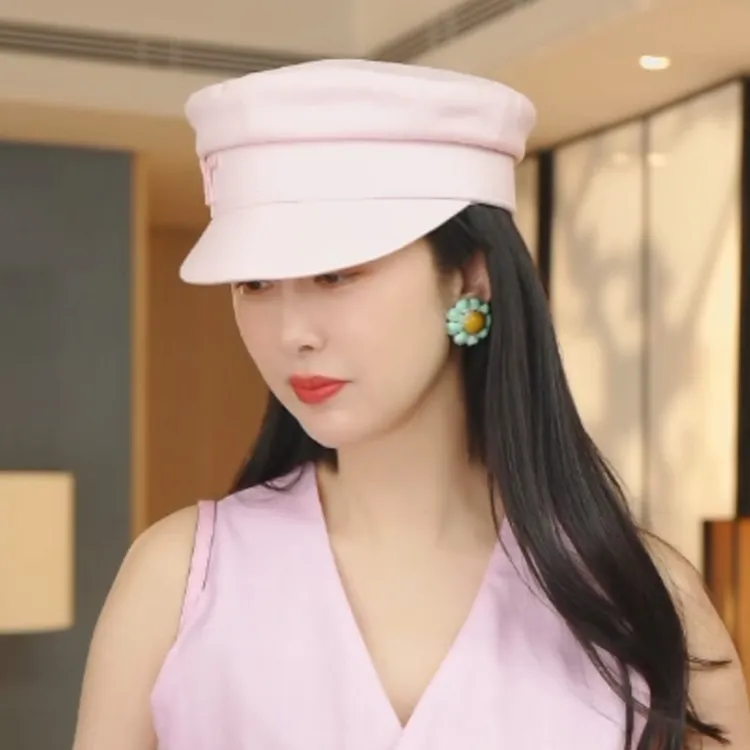 TRACY CHU 搭配新品时尚舒适百搭简约款女士粉色翠西私服报童帽