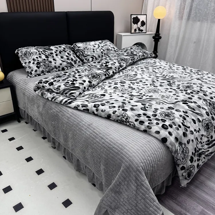 高级感双面绒加厚牛奶绒床盖四件套秋冬保暖防滑免打理床盖可机洗