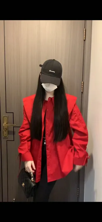 【时来运转】秋装娃娃领宽松显瘦衬衫女学院风减龄小个子长袖上衣