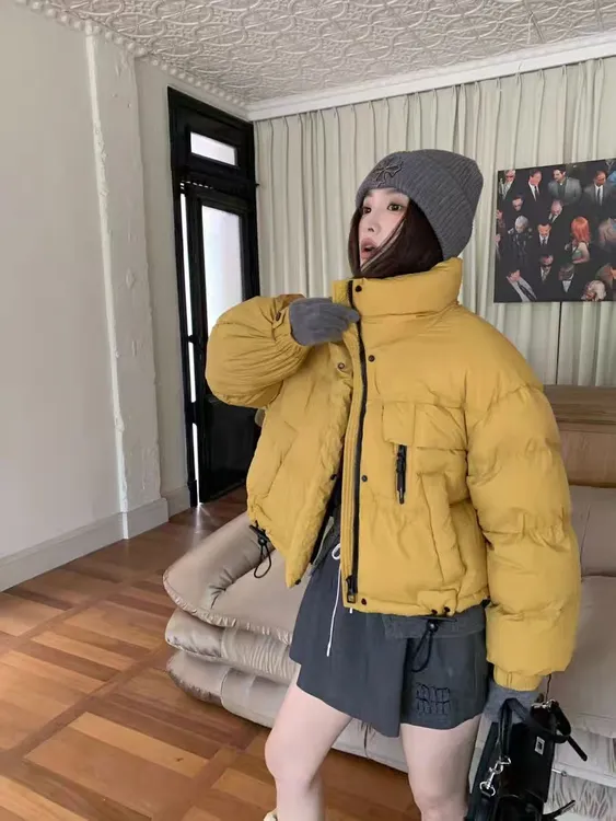 反季25新款女短款韩版独特设计小个子休闲时尚加厚白鸭绒羽绒服