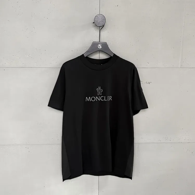 【敏姐专属】 MONCLER 盟可睐蒙口黑银字母印花logo短袖T恤