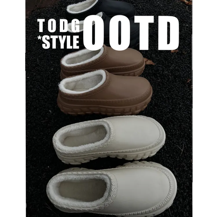  TWODOG-style”勃肯系列“冬季加绒保暖轮胎底棉拖鞋