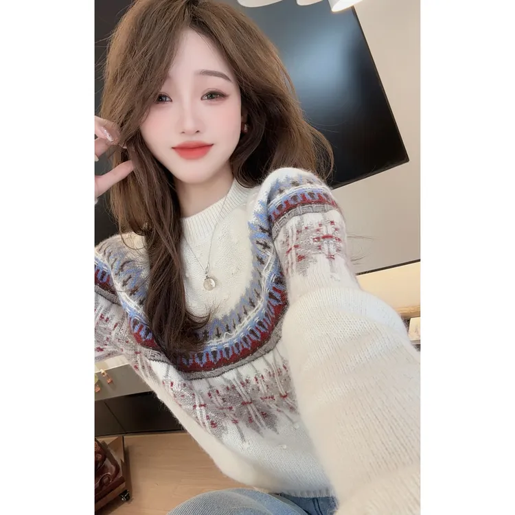 【陈陈私服】时尚设计感提花毛衣洋气显瘦套头长袖针织衫25112413