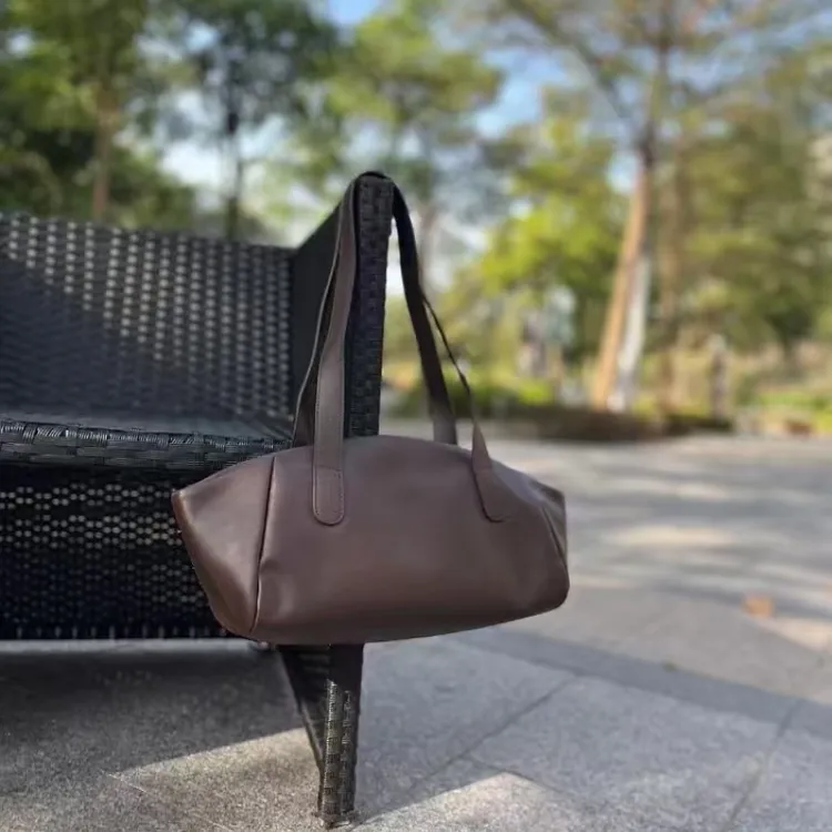 女士真皮腋下包 头层牛皮饺子包 韩版女包